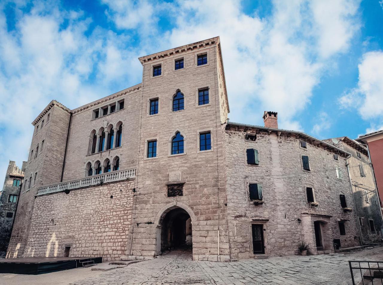Mon Perin Castrum - Studio Castel Bale